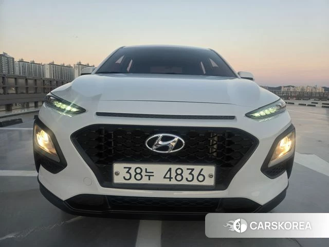 Hyundai Kona 2018 Белый из Кореи