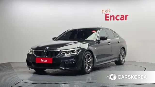 BMW 5 Series (G30) 2018 Серый из Кореи