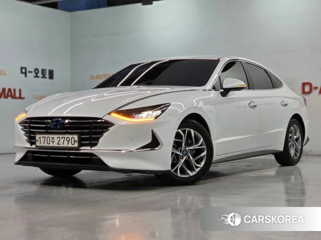 Hyundai Sonata (DN8) 2020 Белый из Кореи