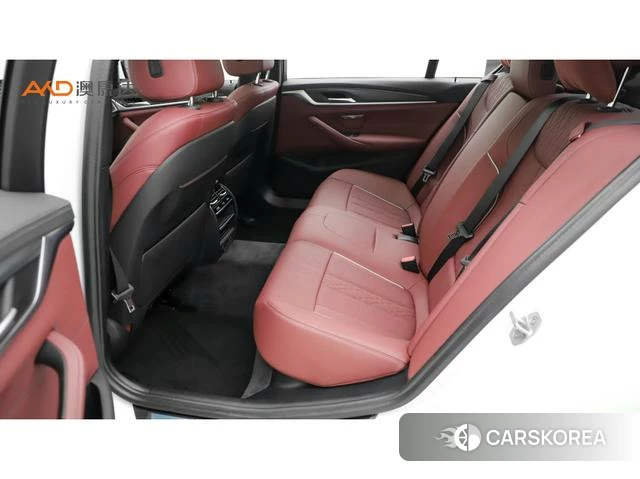 BMW 5 series 2023 Белый из Китая