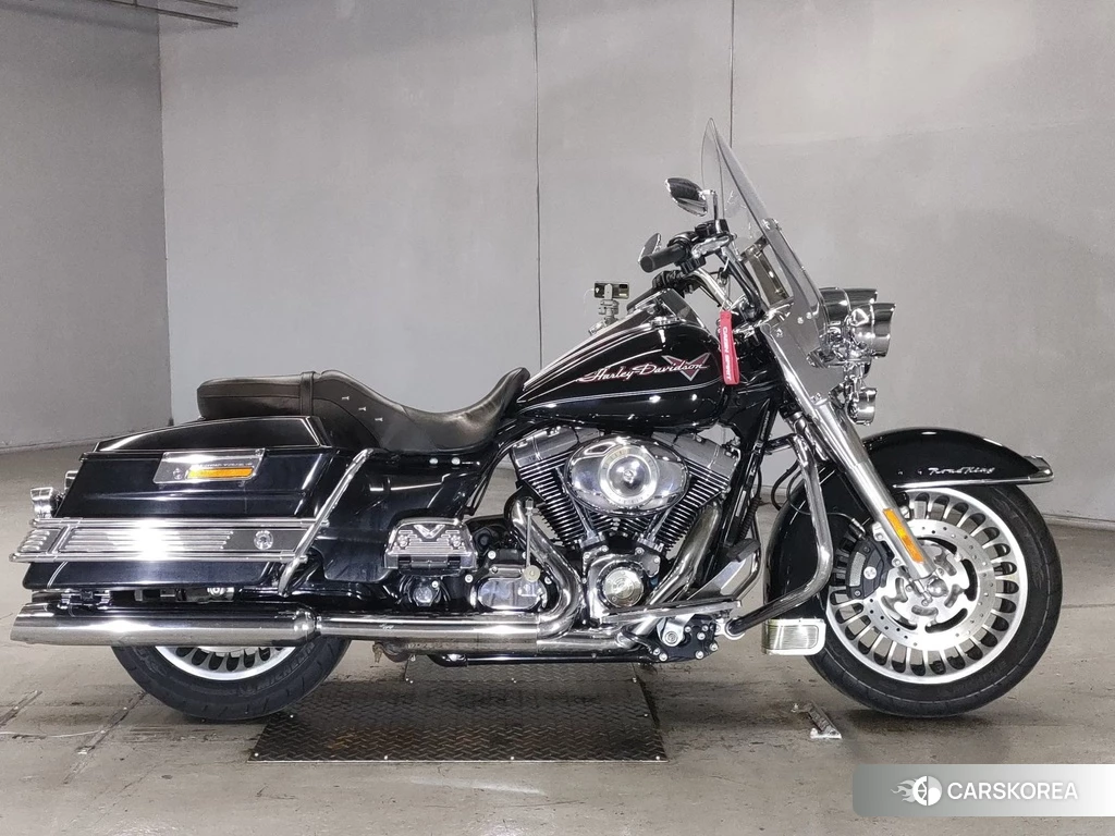 Проданный Harley-Davidson Road King FLHR1580 2010 из Японии