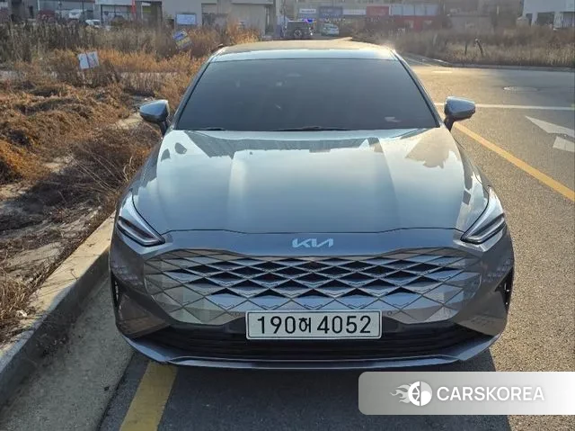 Kia K8 Hybrid 2022 Серебристо-серый из Кореи