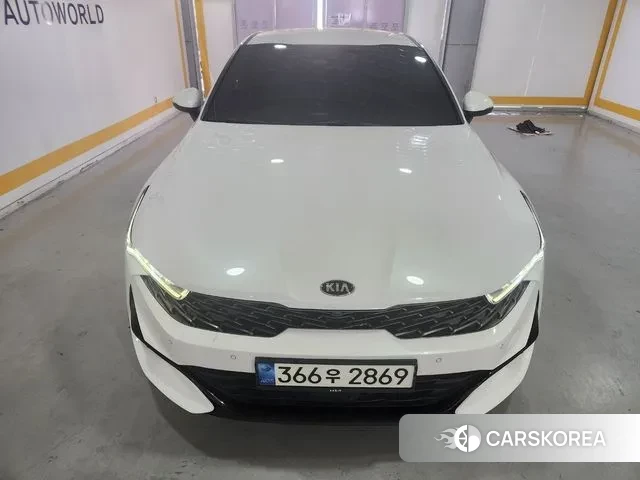 Kia K5 3rd generation 2021 Белый из Кореи