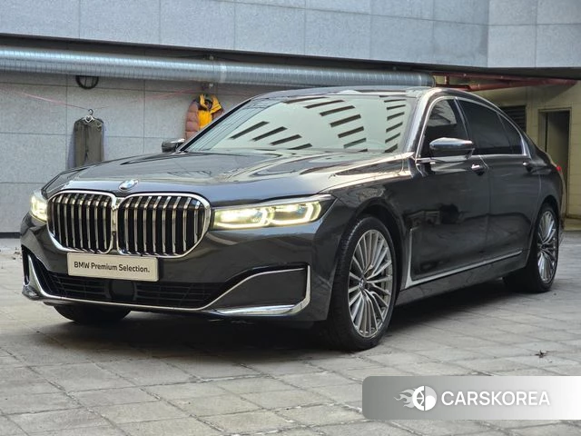 BMW 7 Series (G11) 2022 Серый из Кореи