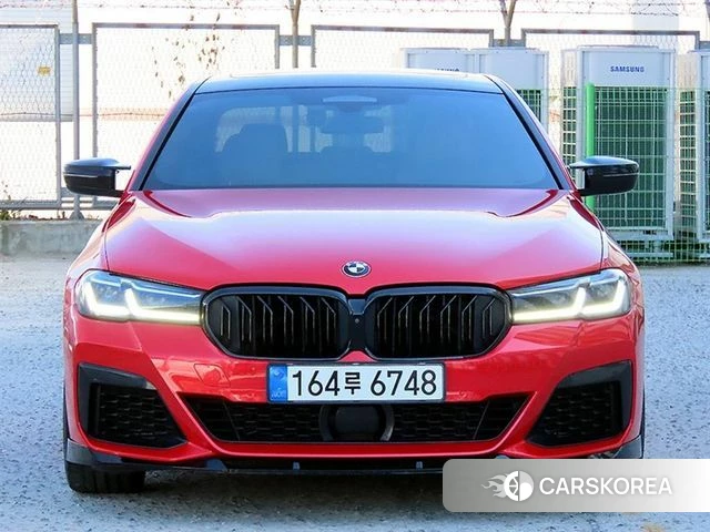 BMW 5 Series (G30) 2021 Красный из Кореи