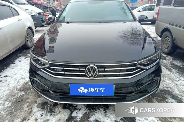 Volkswagen Magotan PHEV 2021 Черный из Китая