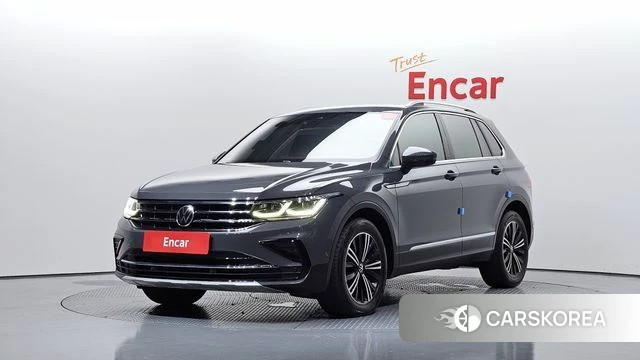 Volkswagen Tiguan second Generation 2021 Серый из Кореи
