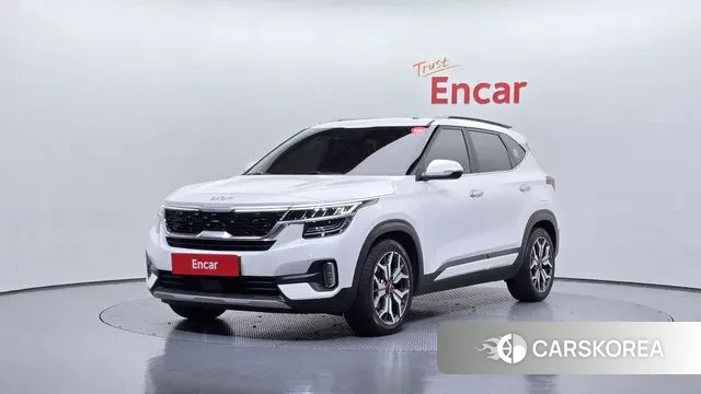 Kia Seltos 2022 Белый из Кореи