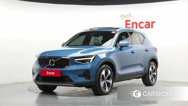 Volvo XC40 2023 Синий из Кореи