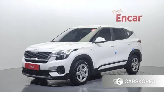 Kia Seltos 2022 Белый из Кореи
