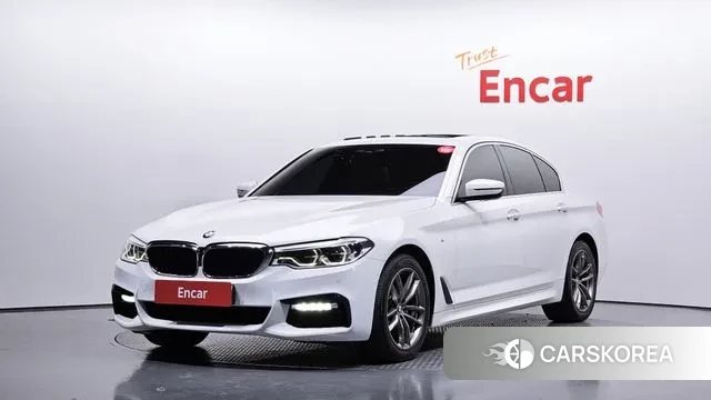 BMW 5 Series (G30) 2018 Белый из Кореи