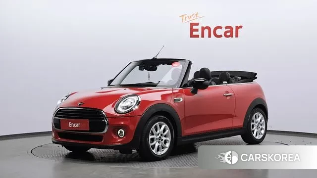 Mini Cooper Convertible 2021 Красный из Кореи