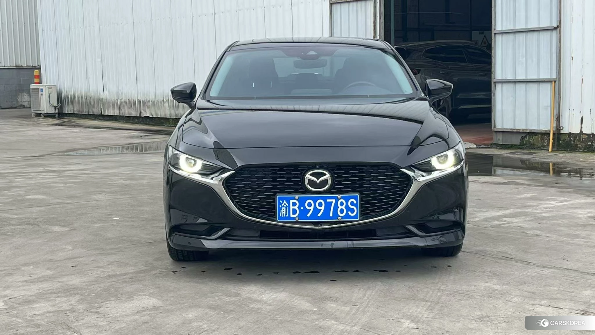Mazda 3 Angkesaila 2022 Черный из Китая