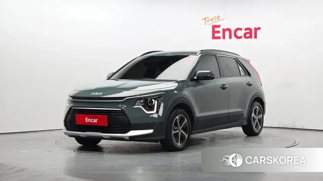Kia Di Ol Nu Niro 2022 Темно-зеленый из Кореи