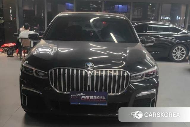 BMW 7 series 2021 Черный из Китая