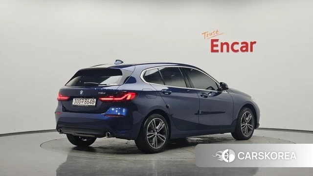 BMW 1 Series (F40) 2020 Синий из Кореи