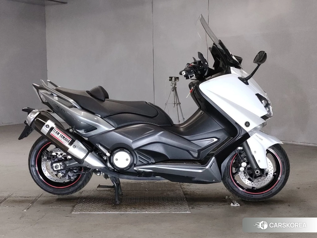 Проданный Yamaha T-MAX 530 2012 из Японии