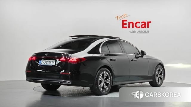 Mercedes-Benz E-Class W214 2024 Черный из Кореи