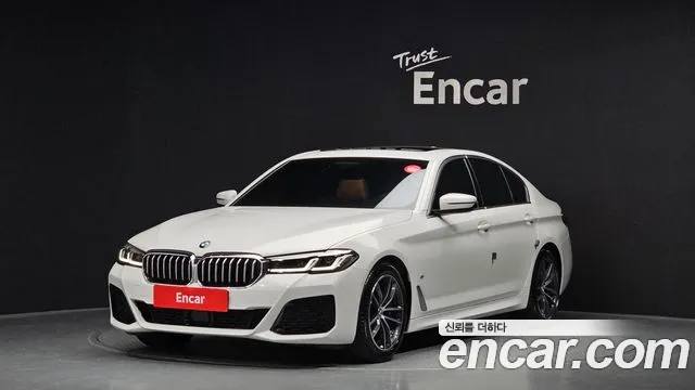 BMW 5 Series (G30) 2022 Белый из Кореи