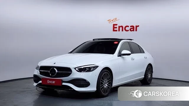 Mercedes-Benz C-Class W206 2024 Белый из Кореи