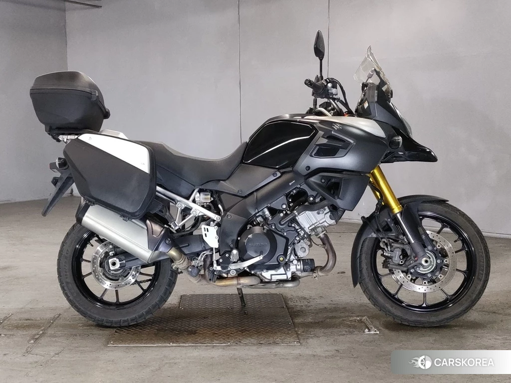 Проданный Suzuki V-STROM DL1000 2014 из Японии, фото 2