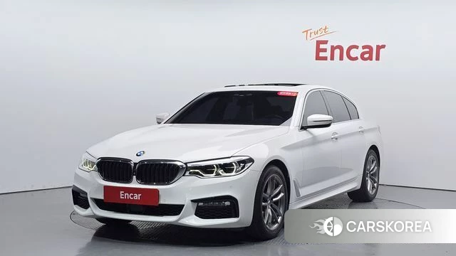 BMW 5 Series (G30) 2018 Белый из Кореи