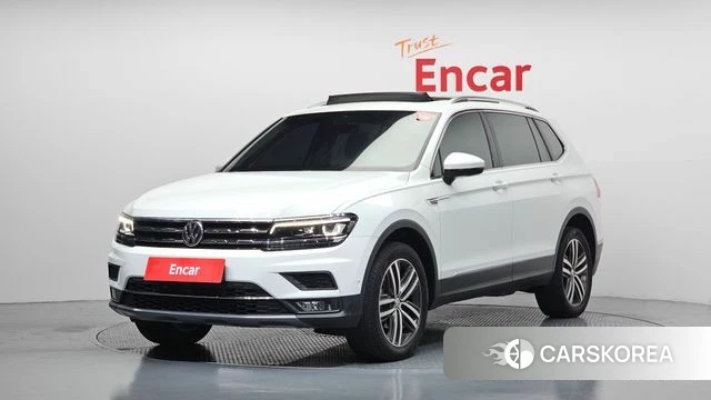 Volkswagen Tiguan Allspace 2020 Белый из Кореи