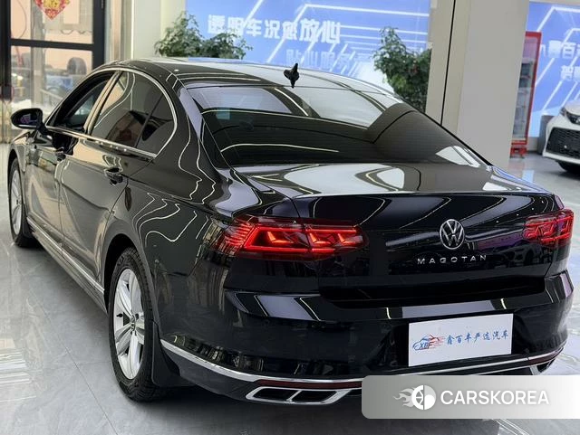 Volkswagen Magotan 2024 Черный из Китая