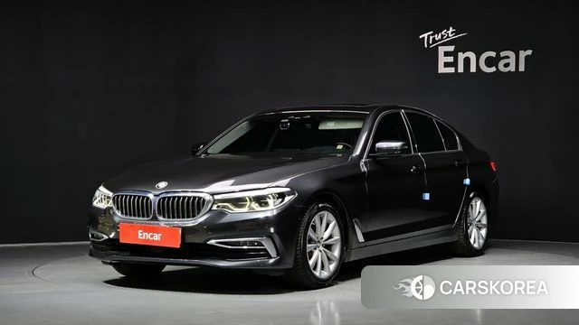 BMW 5 Series (G30) 2019 Черный из Кореи