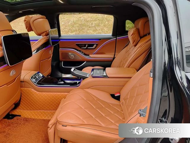 Mercedes-Benz Maybach S-class 2022 Черный из Китая
