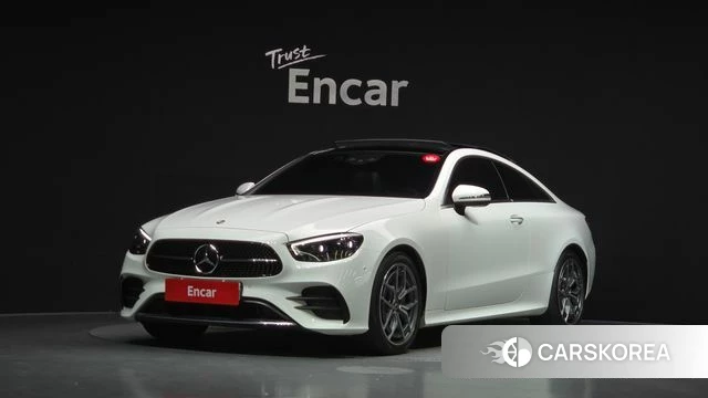 Mercedes-Benz E-Class W213 2022 Белый из Кореи