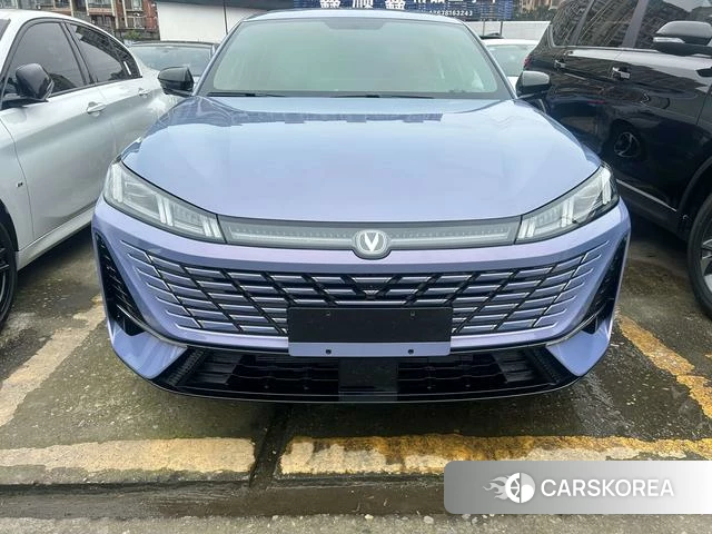 Chang'an Yidong 2026 Синий из Китая