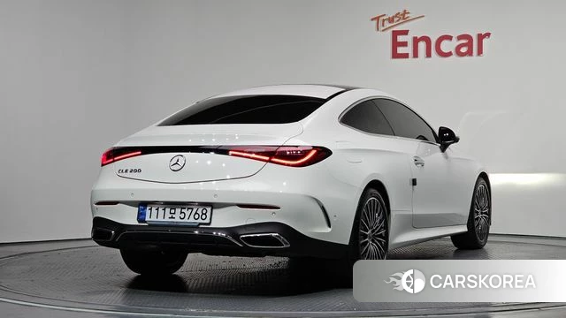 Mercedes-Benz CLE-Class C236 2024 Белый из Кореи