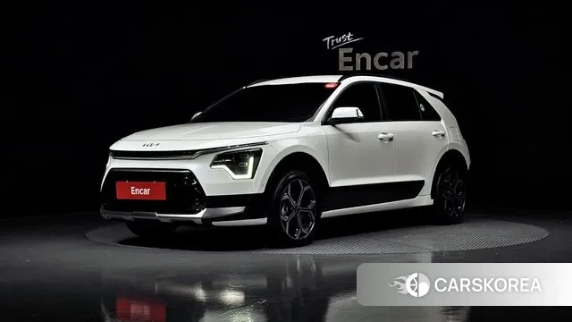 Kia Di Ol Nu Niro 2023 Белый из Кореи