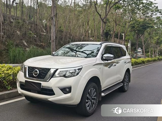Nissan Tuda 2021 Белый из Китая