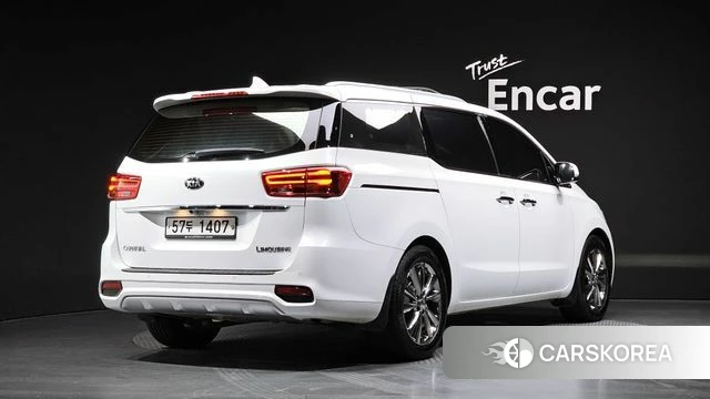 Kia The New Carnival 2019 Белый из Кореи