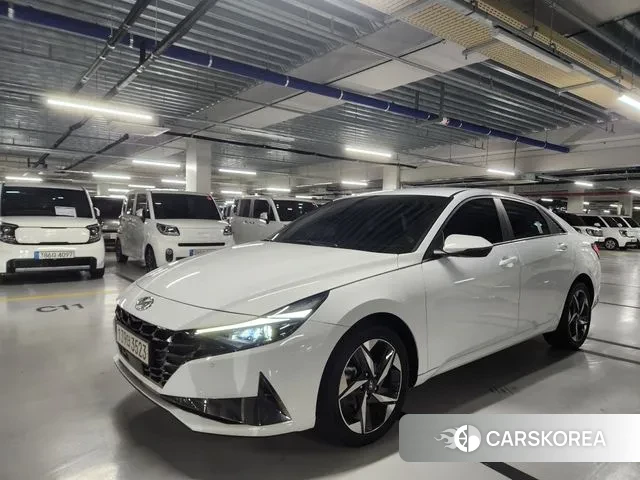 Hyundai Avante (CN7) 2022 Белый из Кореи