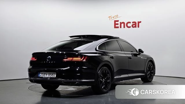 Volkswagen Arteon 2019 Черный из Кореи
