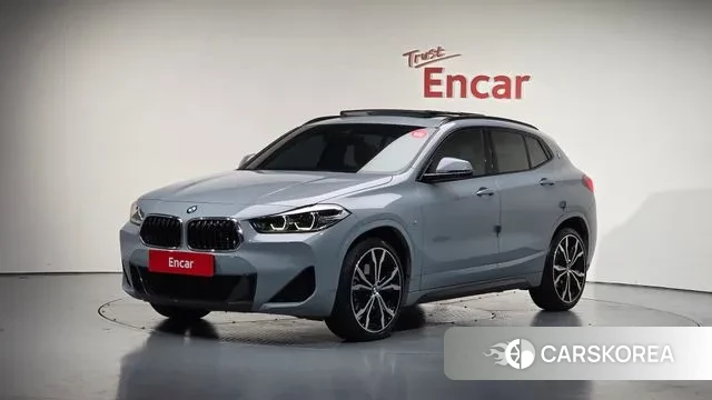 BMW X2 (F39) 2022 Серебристо-серый из Кореи