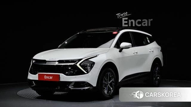 Kia Sportage 5th Generation Hybrid 2023 Белый из Кореи