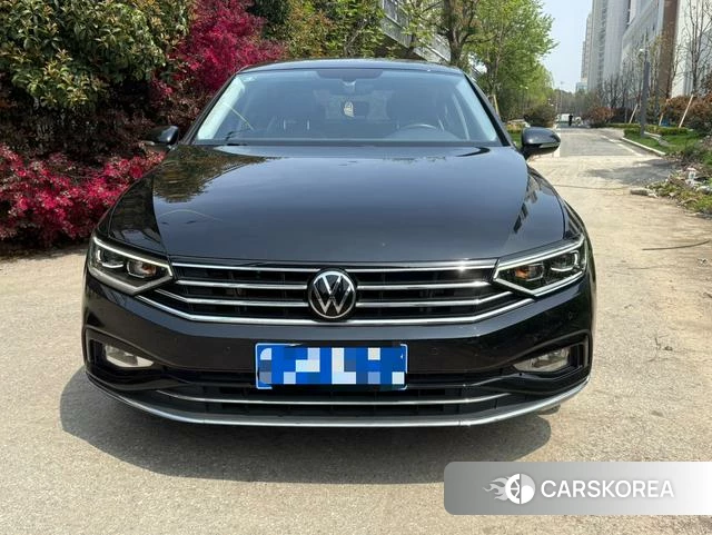 Volkswagen Magotan 2022 Черный из Китая