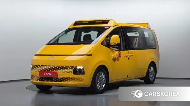Hyundai Staria 2025 Желтый из Кореи