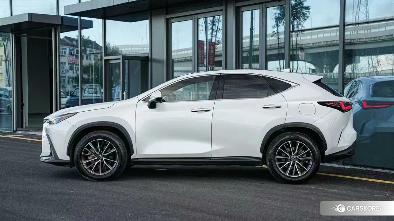 Lexus NX 2024 Белый из Китая
