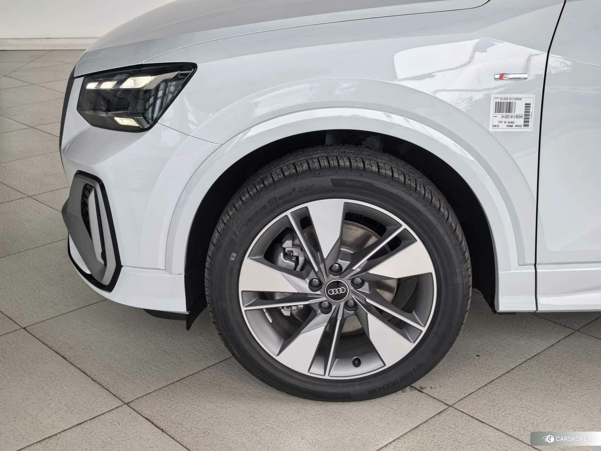 Audi Q2L 2025 Белый из Китая
