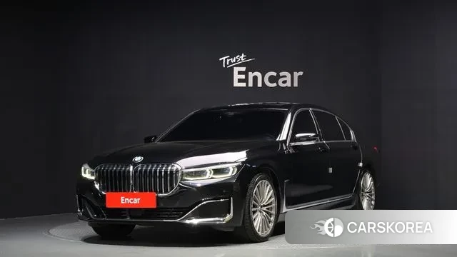 BMW 7 Series (G11) 2021 Черный из Кореи