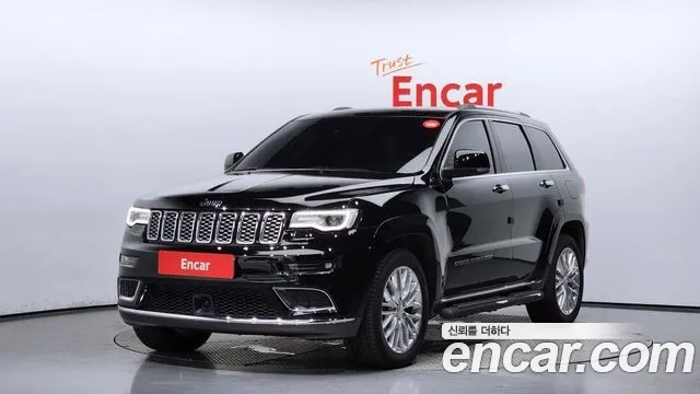 Jeep Grand Cherokee 2018 Черный из Кореи