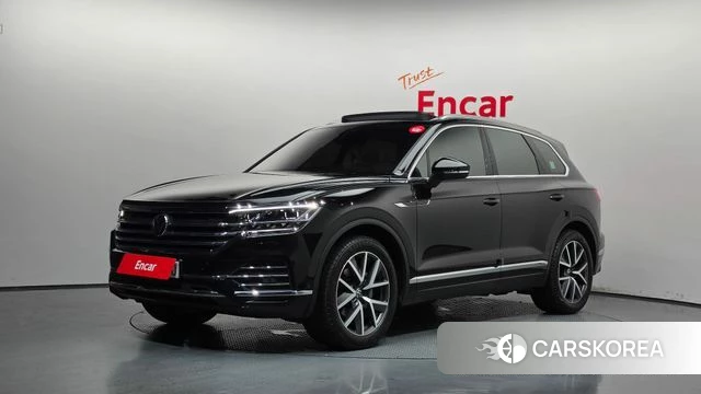 Volkswagen Touareg 3rd generation 2023 Черный из Кореи