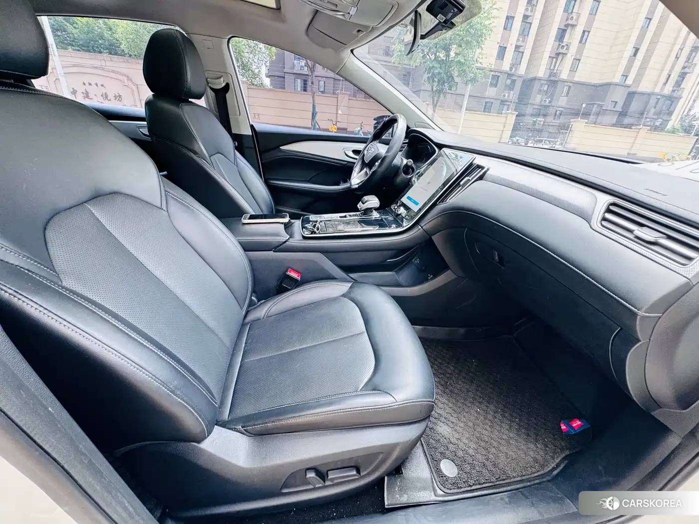 Roewe Feifan ER6 2021 Белый из Китая