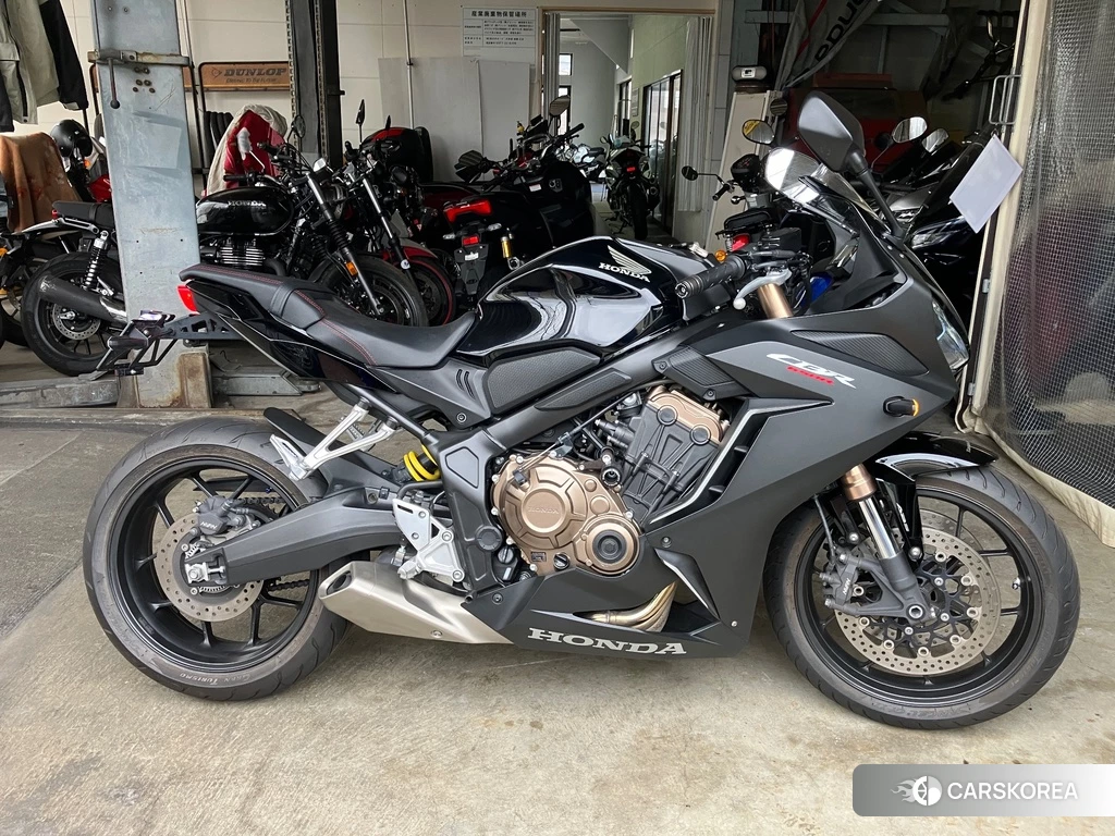 Проданный Honda CBR650R 2021 из Японии