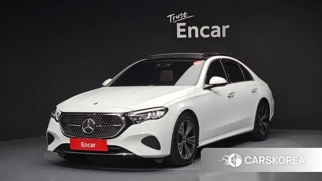 Mercedes-Benz E-Class W214 2025 Белый из Кореи